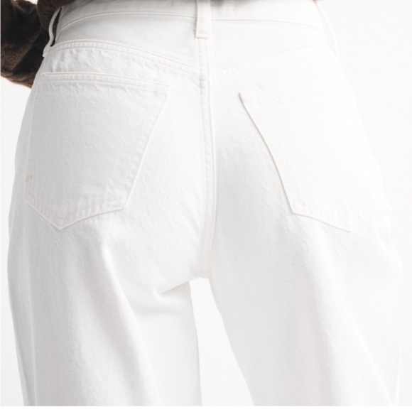 Abercrombie and Fitch High Rise Wide Leg Jean white size 32 long NWT - Picture 2 of 13